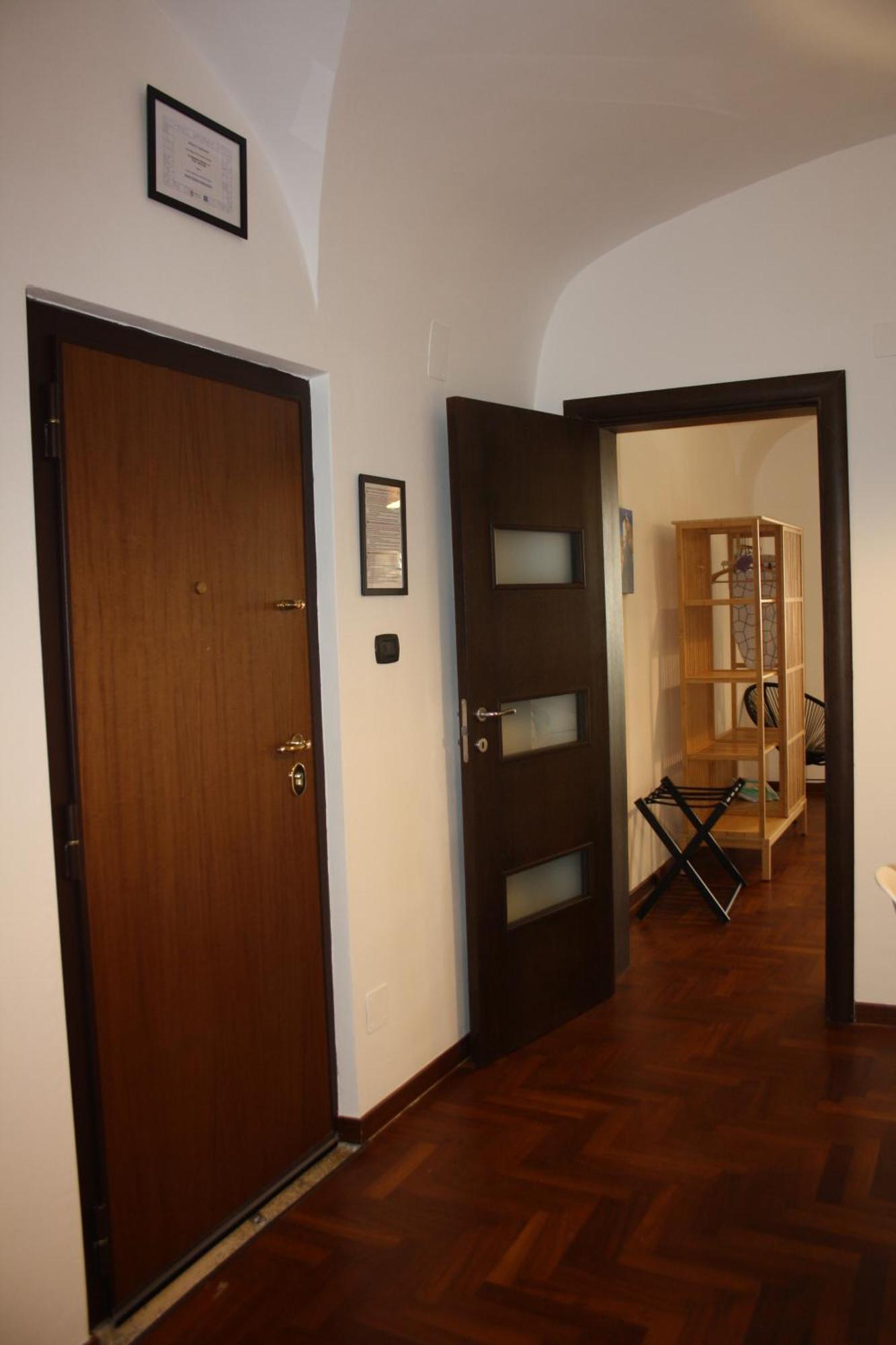 Stefano'S Apartment Bari Exterior photo
