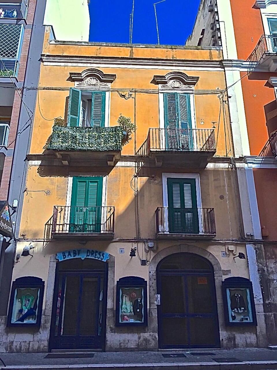 Stefano'S Apartment Bari Exterior photo